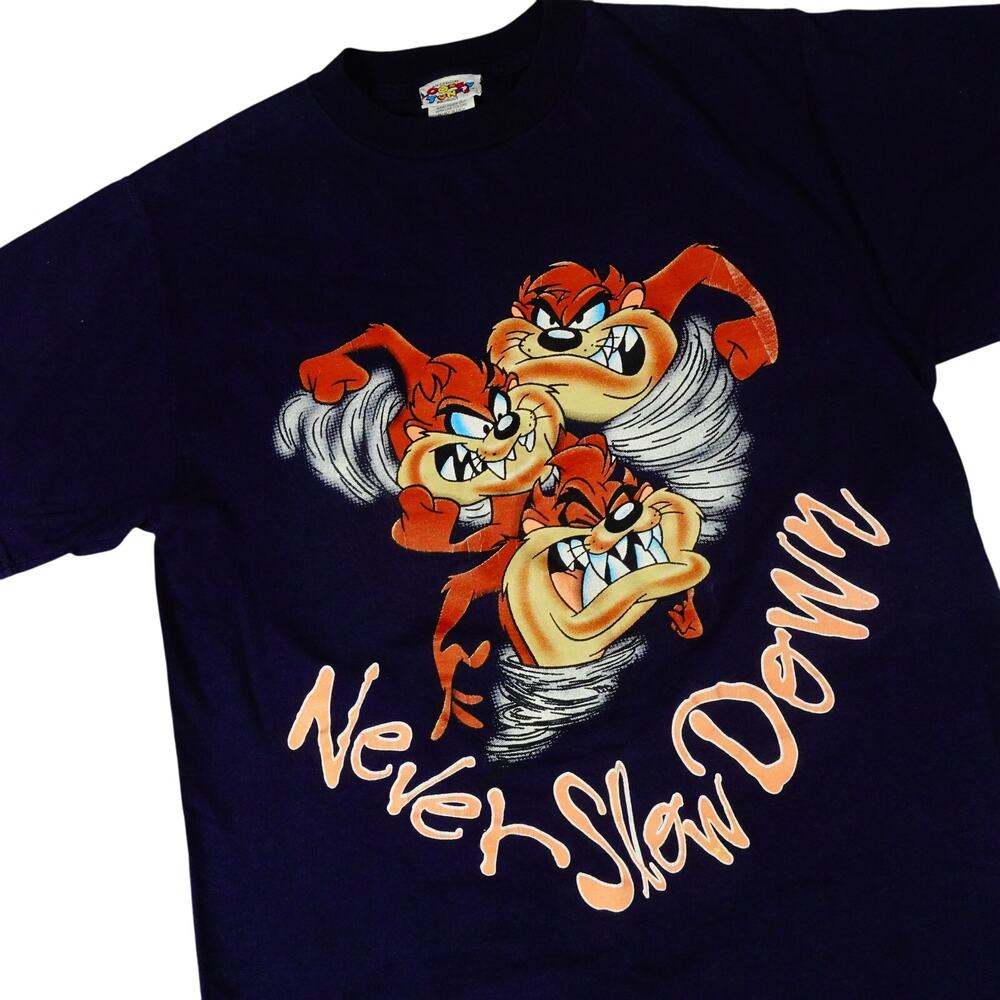 Vintage Loony Tunes Taz Tasmanian Devil NEVER SLOW DOWN 1996 T Shirt Mens Medium